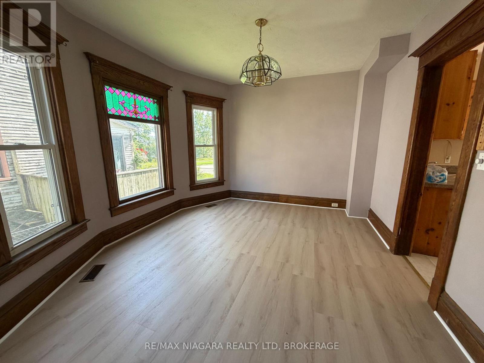 4712 Cookman Crescent, Niagara Falls, Ontario  L2E 1C2 - Photo 4 - X13768654