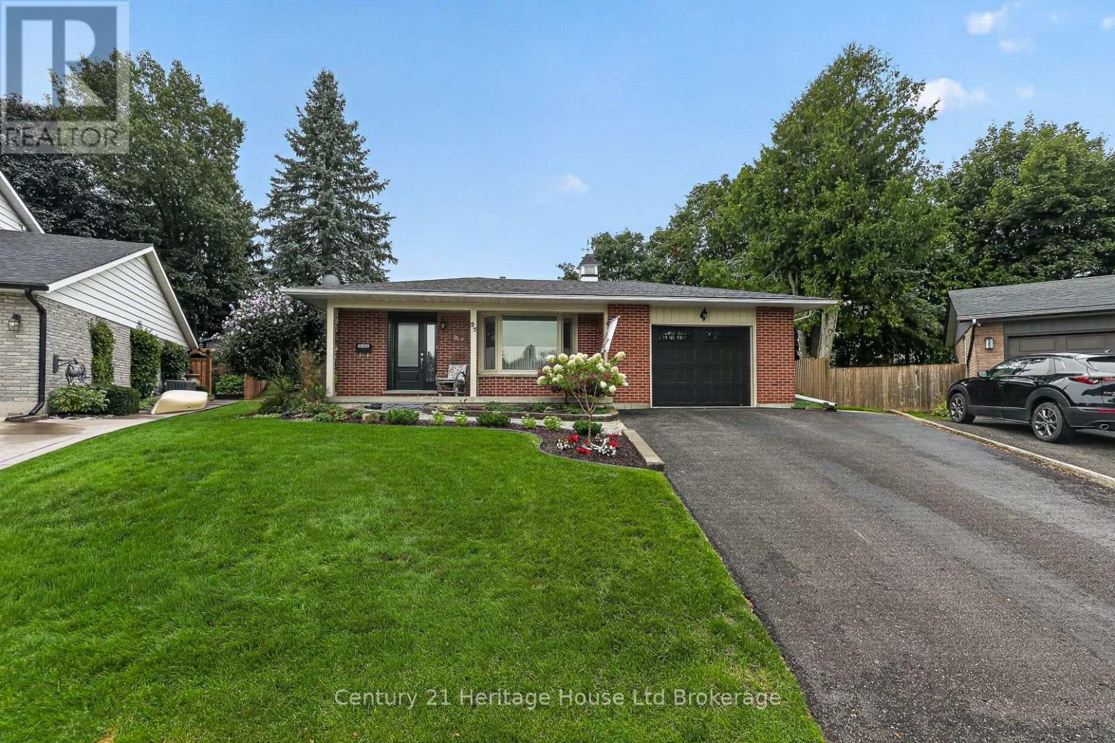 27 Silcox Place, Woodstock, Ontario  N4S 8M8 - Photo 11 - X13768644