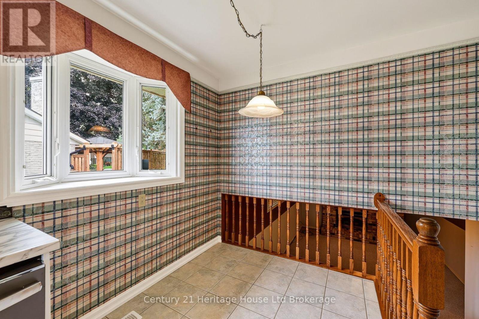 27 Silcox Place, Woodstock, Ontario  N4S 8M8 - Photo 22 - X13768644