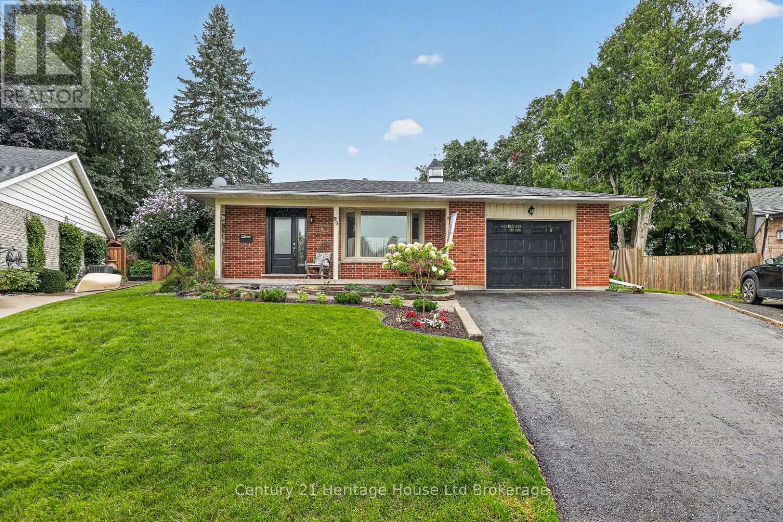 27 Silcox Place, Woodstock, Ontario  N4S 8M8 - Photo 8 - X13768644