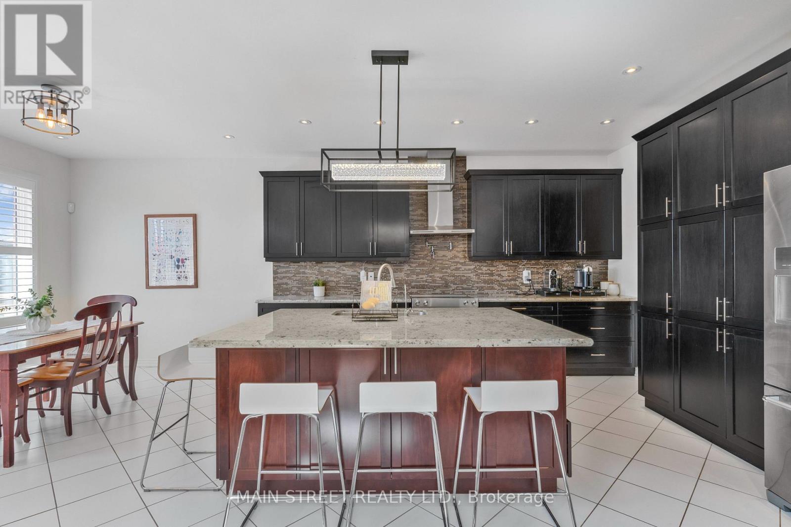 71 Vivian Creek Road, East Gwillimbury (Mt Albert), Ontario  L0G 1M0 - Photo 13 - N13768542