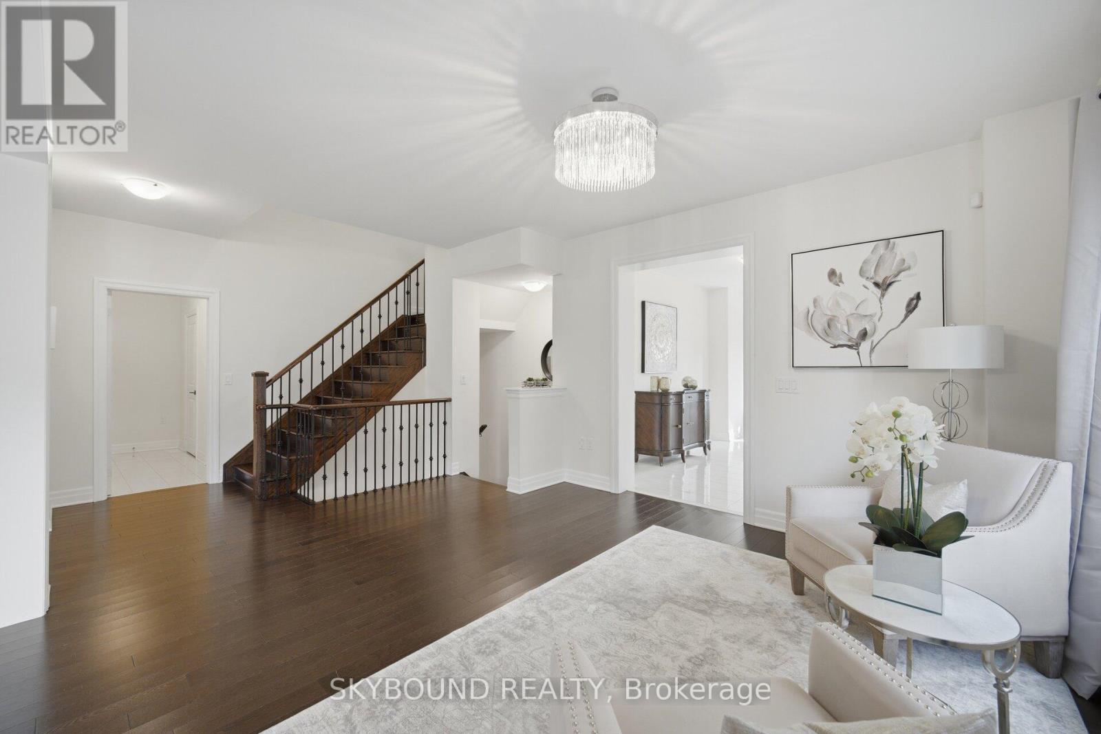 14 Goodwin Court, East Gwillimbury, Ontario  L9N 0T7 - Photo 3 - N13768632
