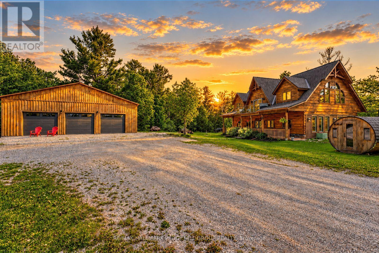 2504 Fairgrounds Road, Ramara, Ontario  L0K 2B0 - Photo 1 - S13768656