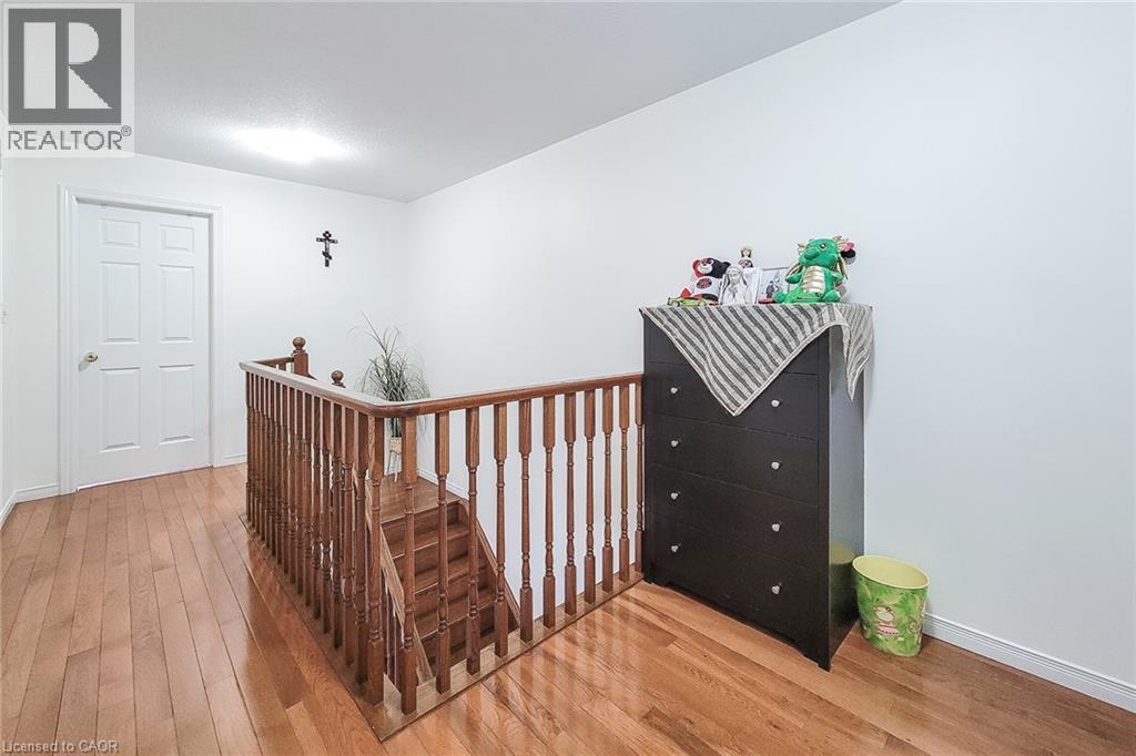 21 Jonathon Court, Hamilton, Ontario  L8W 0A1 - Photo 19 - 40860941