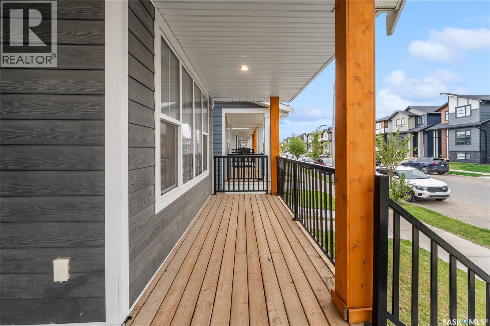 2807 Rosewood Drive, Saskatoon, Saskatchewan  S7V 1R4 - Photo 4 - SK047998