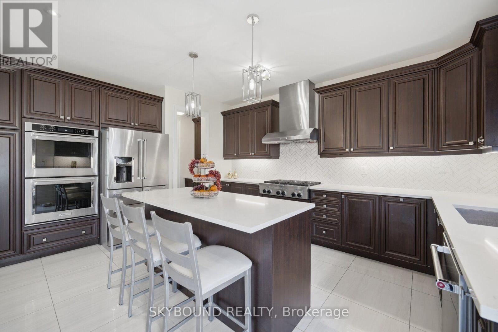 14 Goodwin Court, East Gwillimbury, Ontario  L9N 0T7 - Photo 10 - N13768632