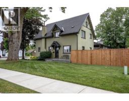 403 BROAD Street E, Dunnville, Ontario