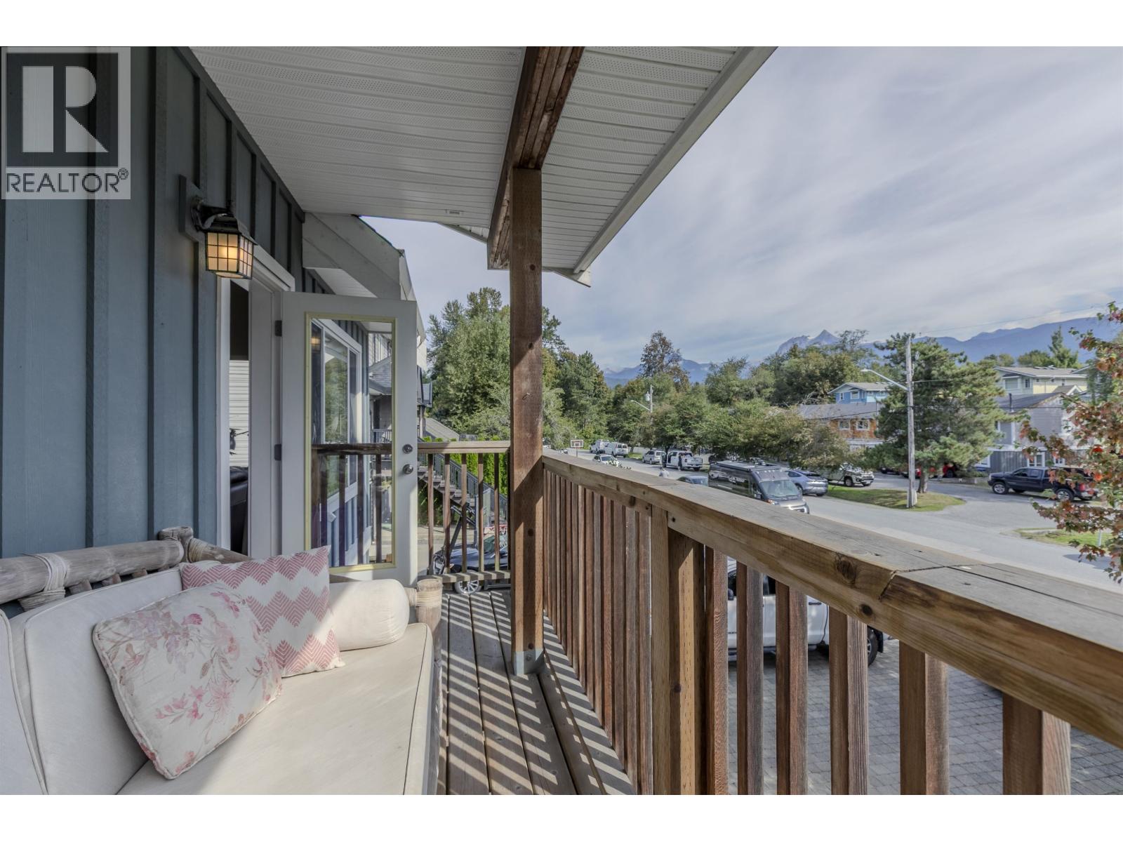 39811 No Name Road, Squamish, British Columbia  V8B 0B5 - Photo 11 - R3163093
