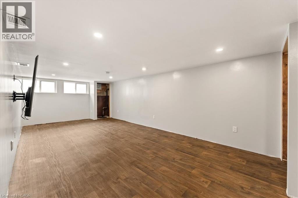 721 Broadway, Welland, Ontario  L3C 5M6 - Photo 35 - 40861065
