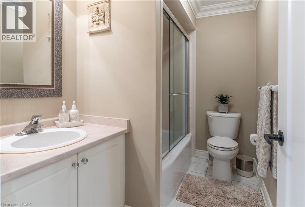 151 Moore Crescent, Hamilton, Ontario  L9G 4Z9 - Photo 27 - 40862220