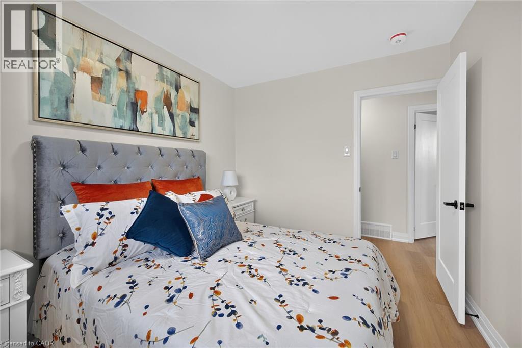 40 Purdy Crescent Unit# Upper, Hamilton, Ontario  L9A 3B3 - Photo 30 - 40862382