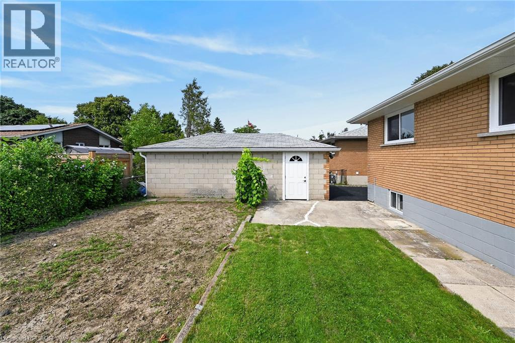 40 Purdy Crescent Unit# Upper, Hamilton, Ontario  L9A 3B3 - Photo 37 - 40862382