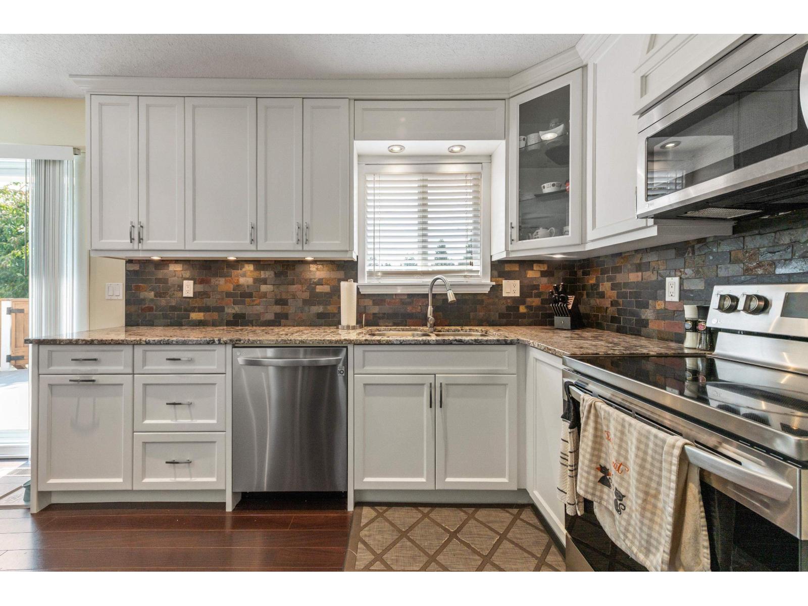4393 206 Street, Langley, British Columbia  V3A 4Z8 - Photo 12 - R3163210