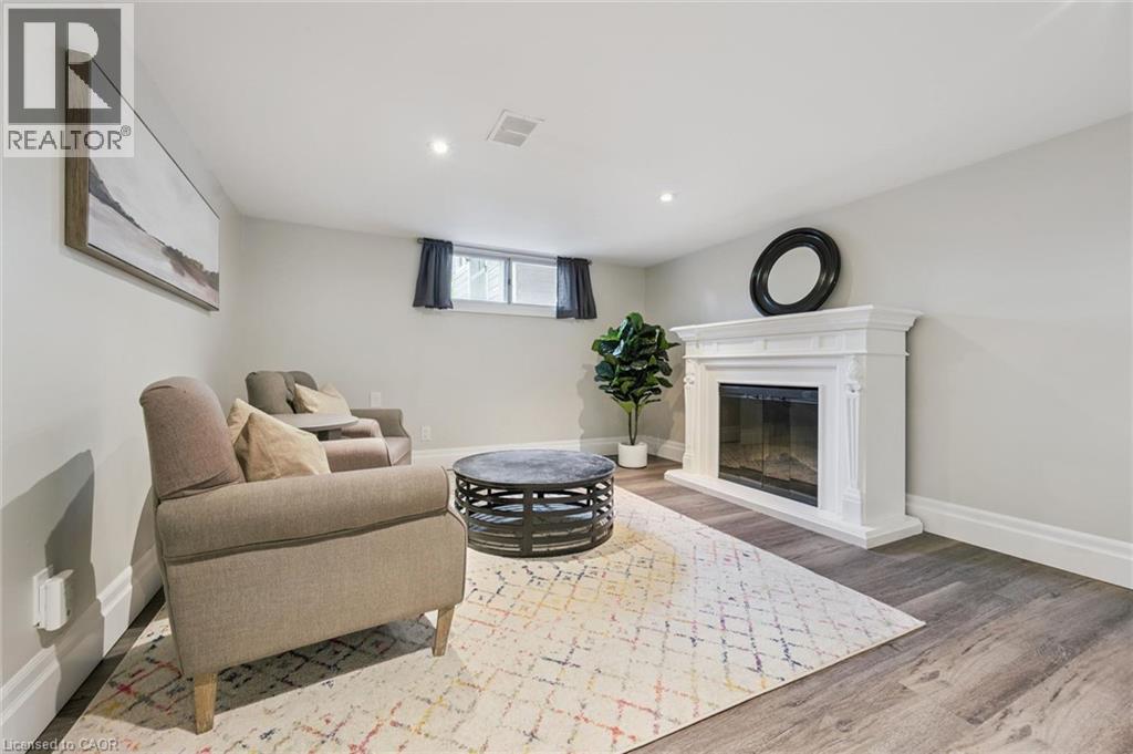 190 East Avenue, Kitchener, Ontario  N2H 1Z2 - Photo 23 - 40860813