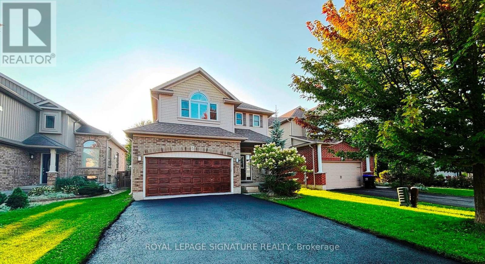 32 DAVIS STREET, Collingwood, Ontario
