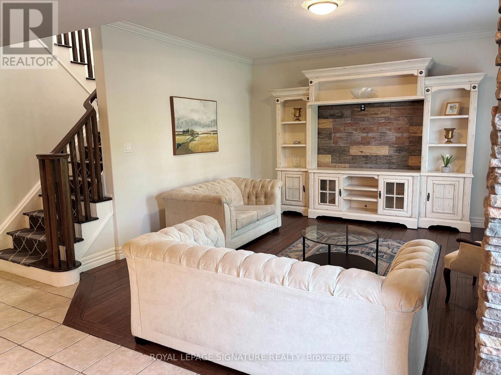 32 Davis Street, Collingwood, Ontario  L4P 3T8 - Photo 3 - S13768884