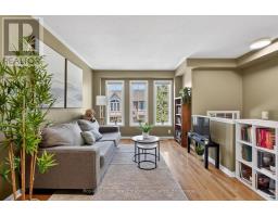 18 - 36 PALOMINO TRAIL, Halton Hills, Ontario