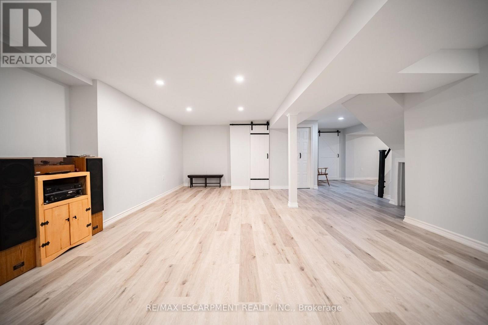 3212 Pinemeadow Drive, Burlington, Ontario  L7M 2N7 - Photo 34 - W13768874