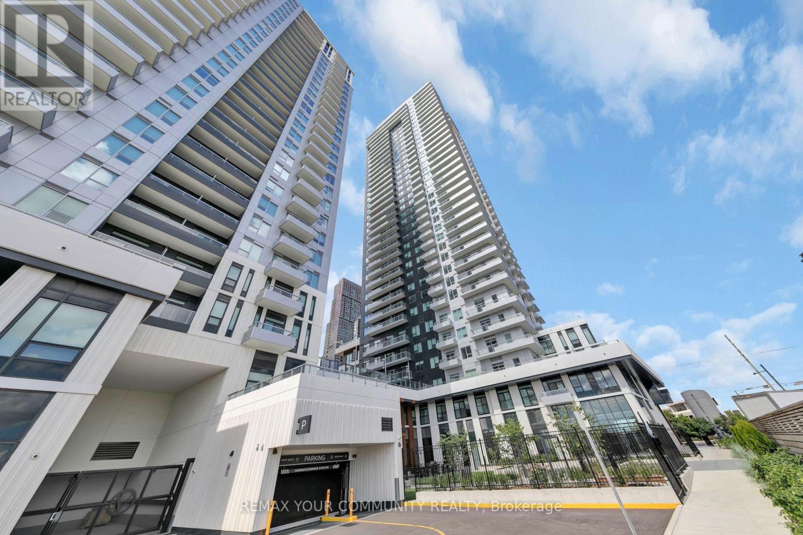 1504 - 5 Meadowdale Road, Vaughan, Ontario  L4K 0C7 - Photo 2 - N13760762