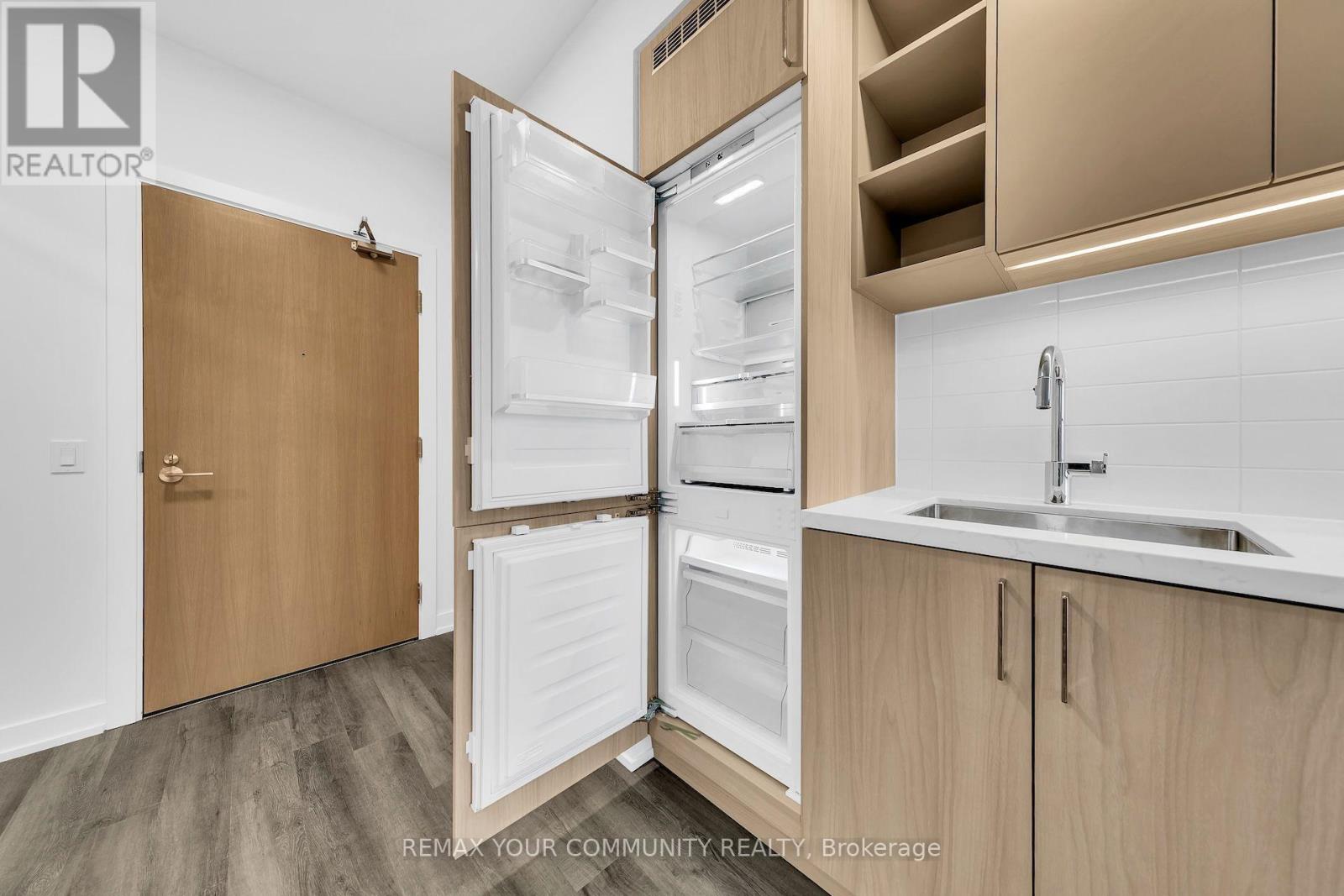 1504 - 5 Meadowdale Road, Vaughan, Ontario  L4K 0C7 - Photo 7 - N13760762