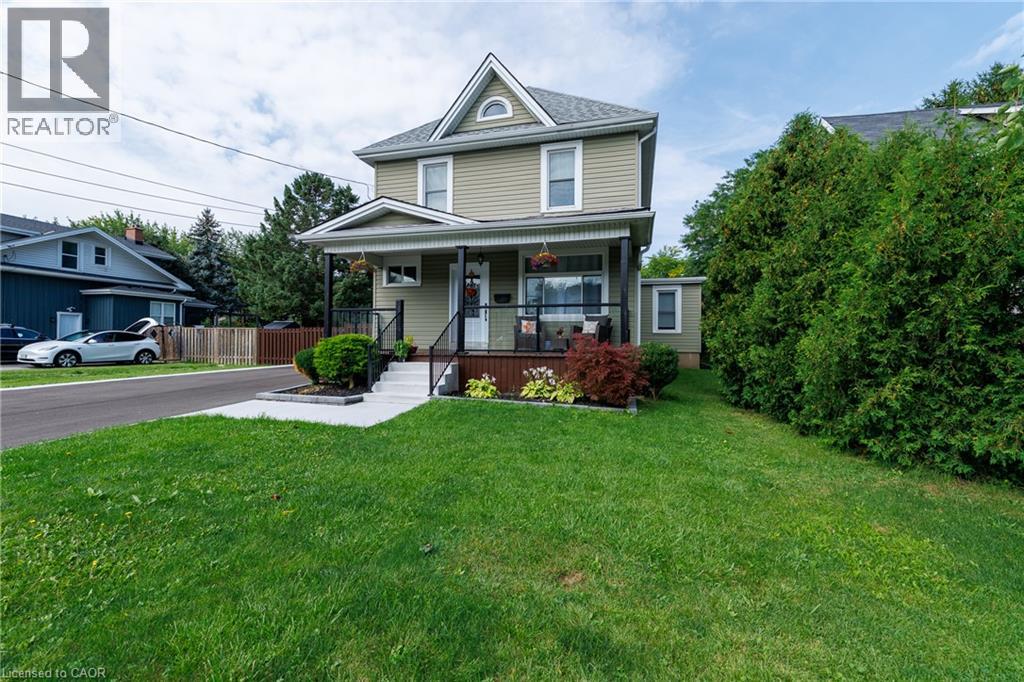 11 Fairview Road, Grimsby, Ontario  L3M 3L1 - Photo 2 - 40861689