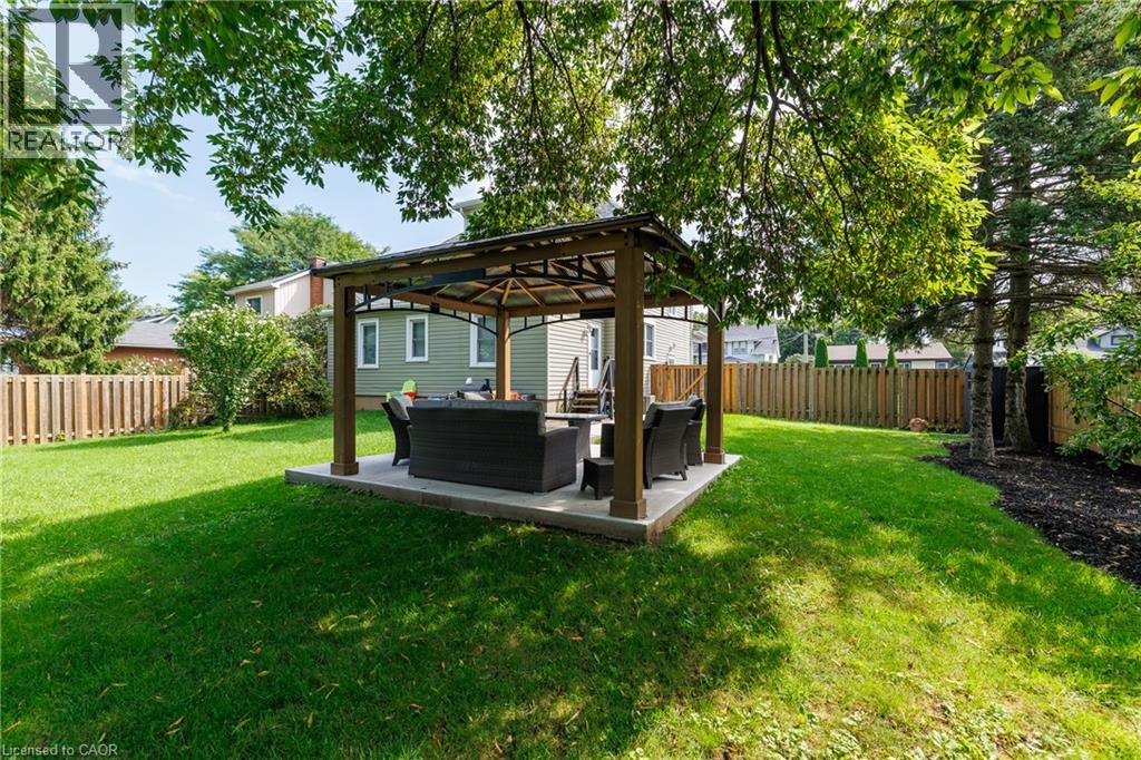11 Fairview Road, Grimsby, Ontario  L3M 3L1 - Photo 44 - 40861689