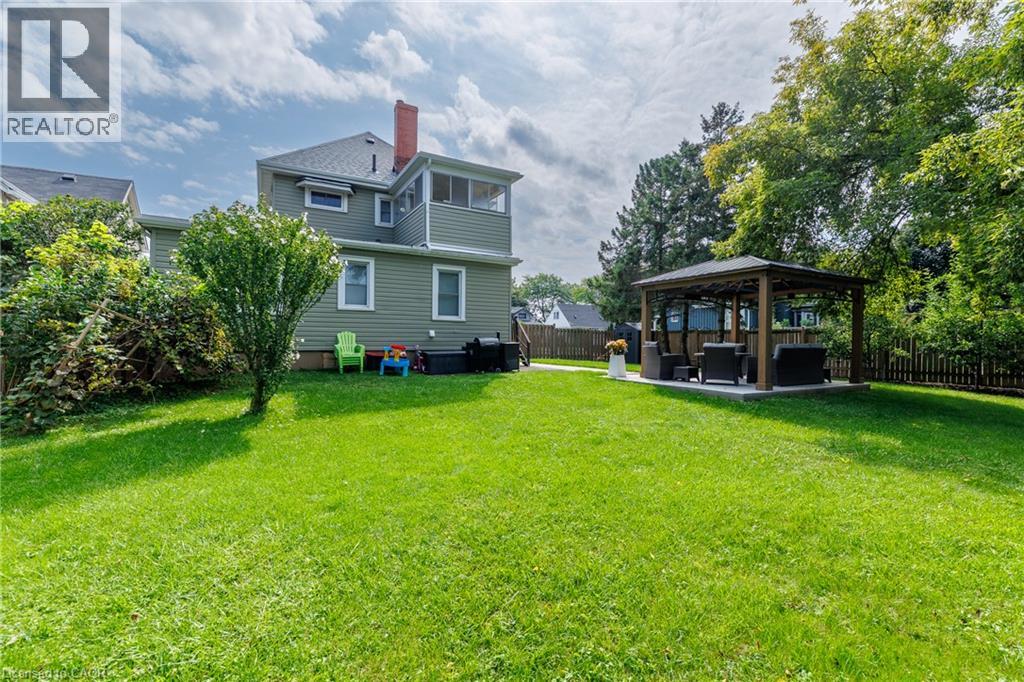 11 Fairview Road, Grimsby, Ontario  L3M 3L1 - Photo 46 - 40861689