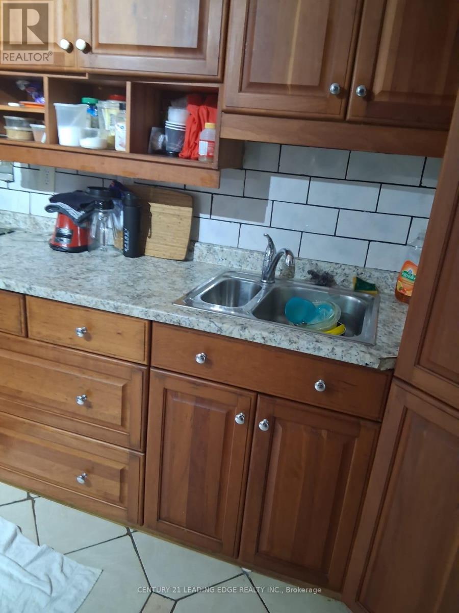 290 Welland Ave Avenue, St. Catharines, Ontario  L2R 2P9 - Photo 3 - X13234580