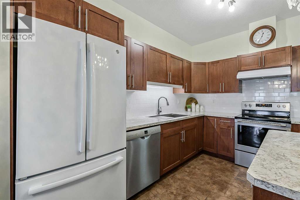 14 Sunrise Place NE, High River, Alberta  T1V 0G9 - Photo 8 - A2342893