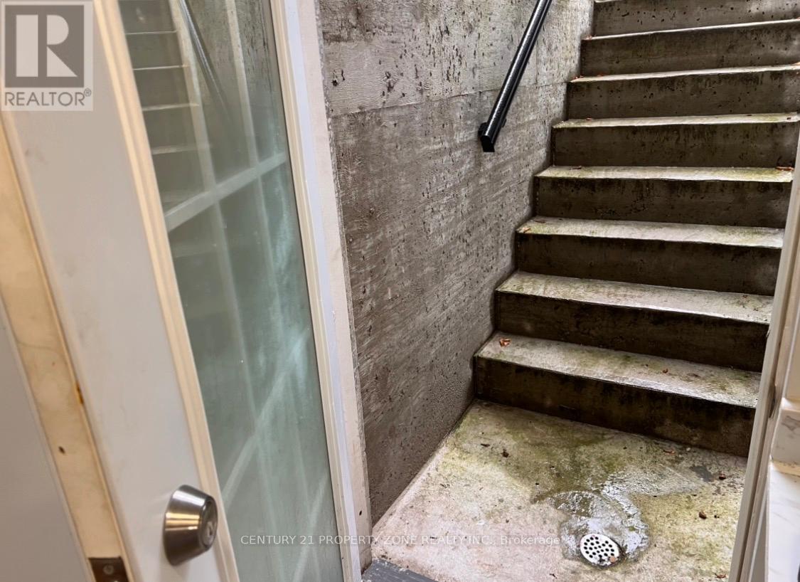 Basement  - 6 Roehampton Crescent W, Brampton, Ontario  L6Y 2R4 - Photo 4 - W13766910