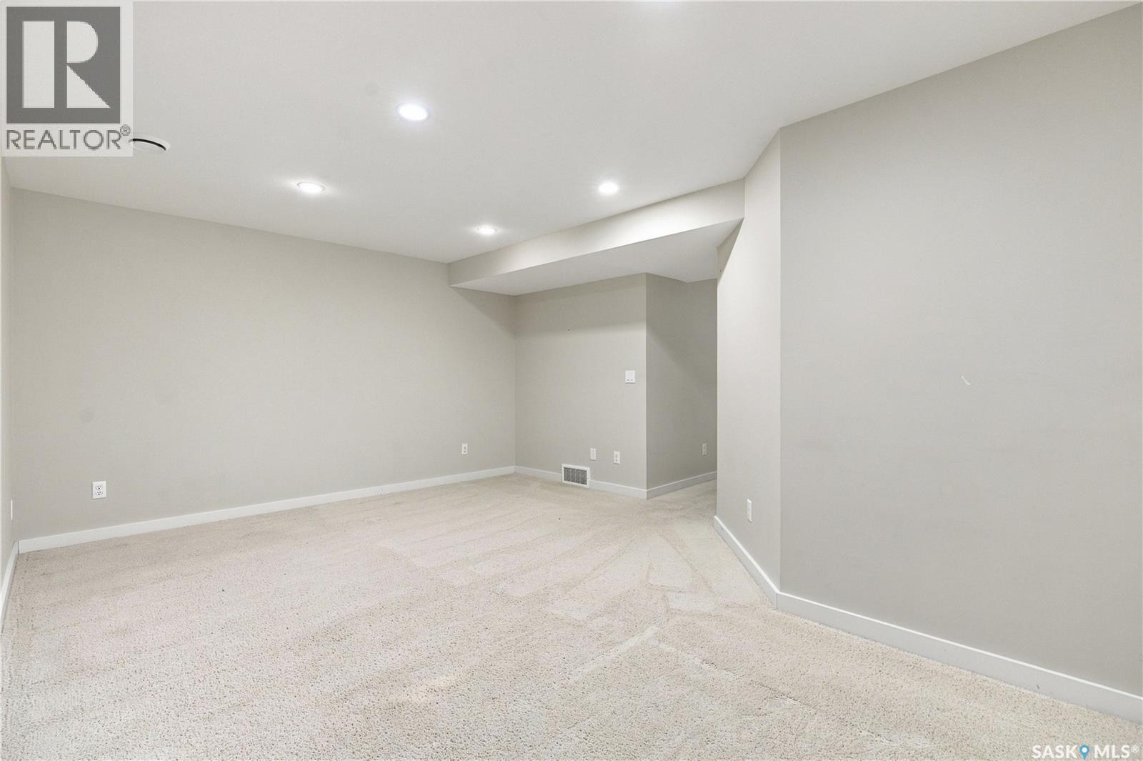 305 710 Gordon Road, Saskatoon, Saskatchewan S7T 0J5 - Photo 38 - SK047893