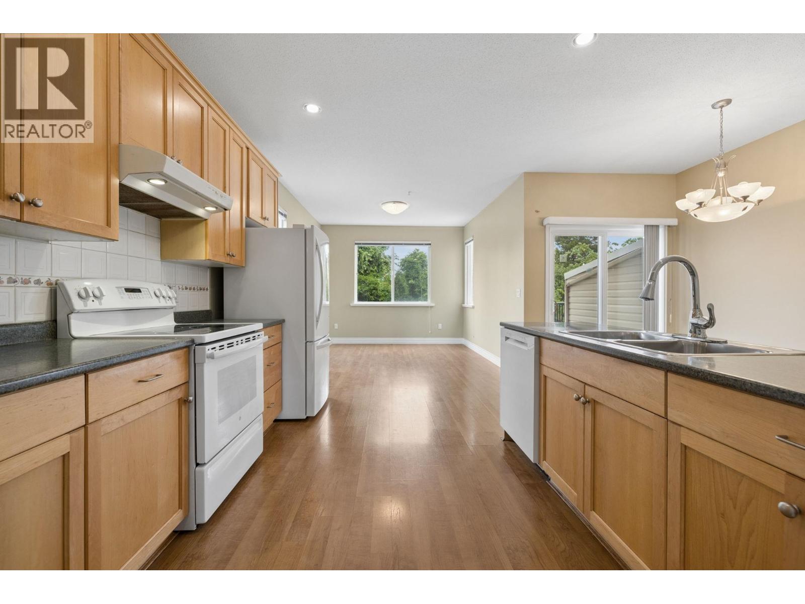 1 3171 Flint Street, Port Coquitlam, British Columbia  V3B 4H9 - Photo 11 - R3163657