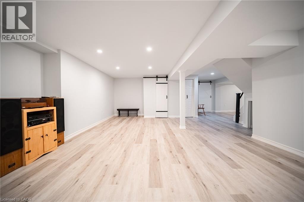 3212 Pinemeadow Drive, Burlington, Ontario  L7M 2N7 - Photo 34 - 40861188