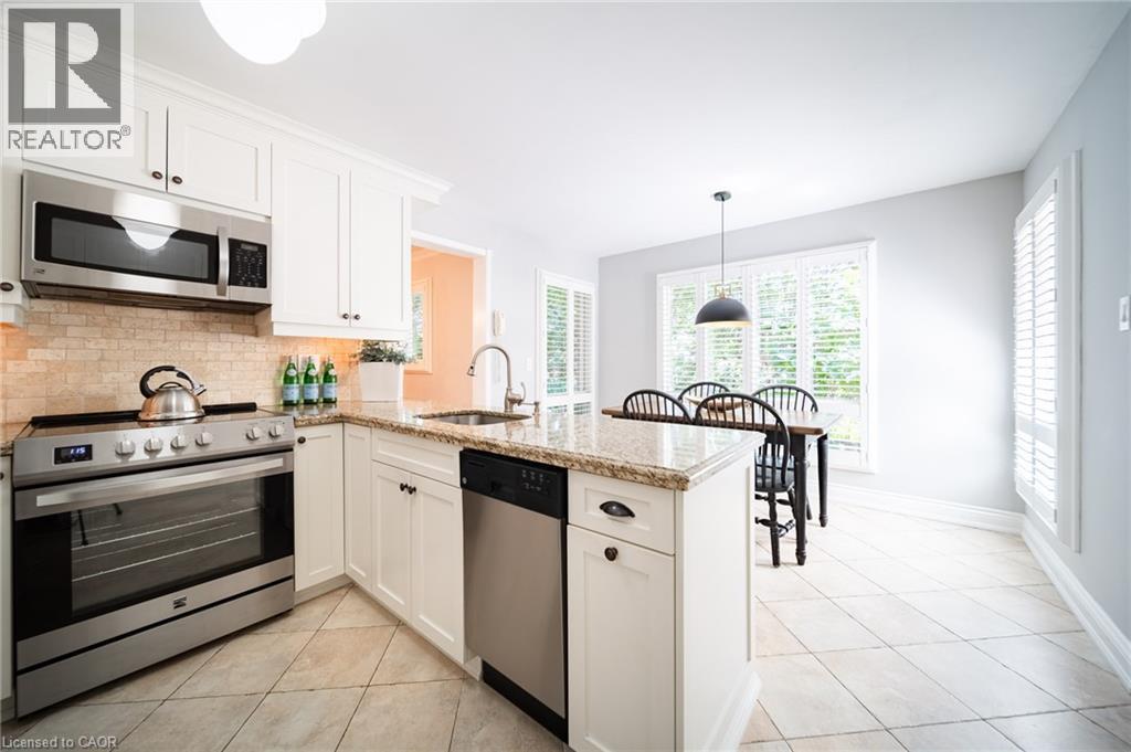 3212 Pinemeadow Drive, Burlington, Ontario  L7M 2N7 - Photo 13 - 40861188