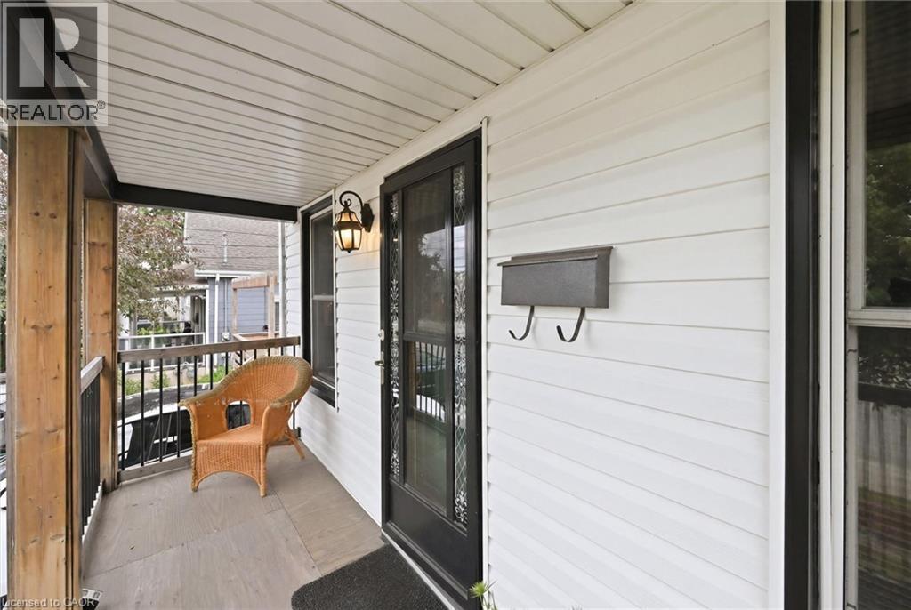 144 Campbell Avenue, Hamilton, Ontario  L8H 2E9 - Photo 4 - 40861674
