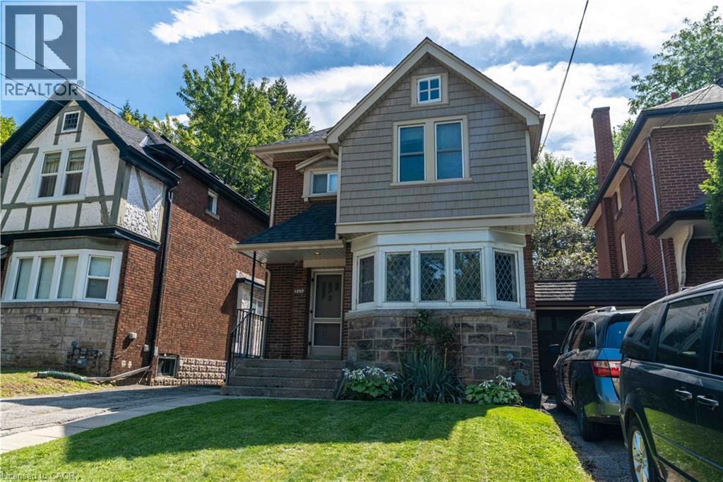 1257 King Street W, Hamilton, Ontario  L8S 1M5 - Photo 2 - 40862311
