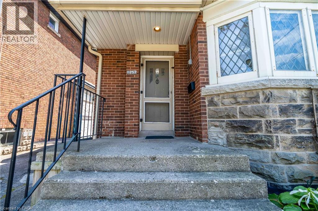 1257 King Street W, Hamilton, Ontario  L8S 1M5 - Photo 6 - 40862311