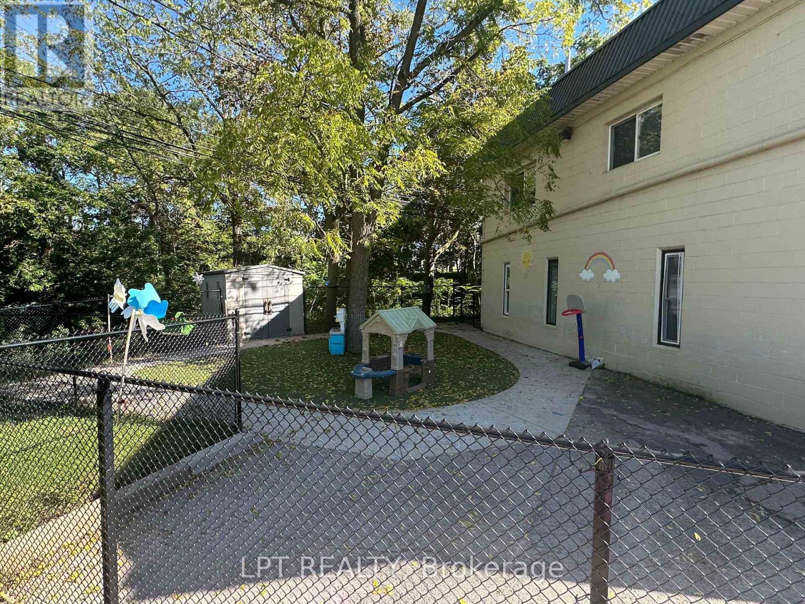 13-14 - 76 Main Street W, Grimsby, Ontario L3M 1R6 - Photo 12 - X13734756