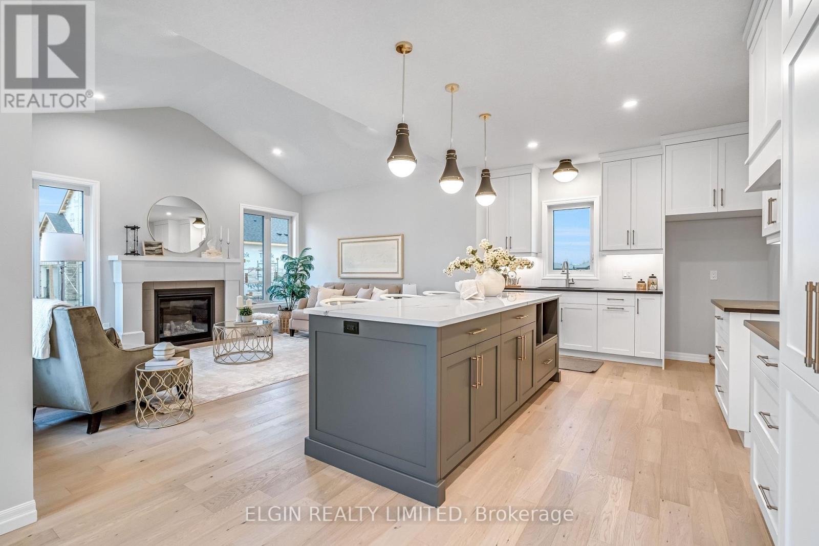 42212 Mcbain Line, Central Elgin, Ontario  N5P 0E5 - Photo 7 - X12794420