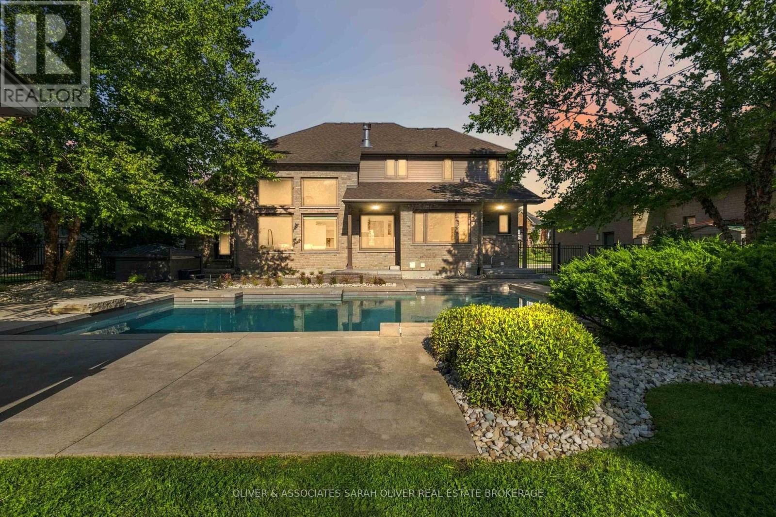 7038 Clayton Walk, London South, Ontario  N6P 0A1 - Photo 34 - X13769038