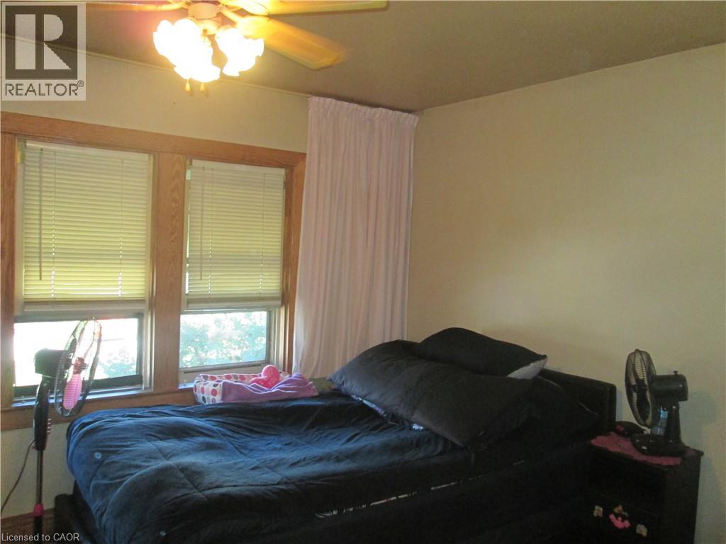 156 Leinster Avenue N, Hamilton, Ontario  L8L 6X9 - Photo 14 - 40861615