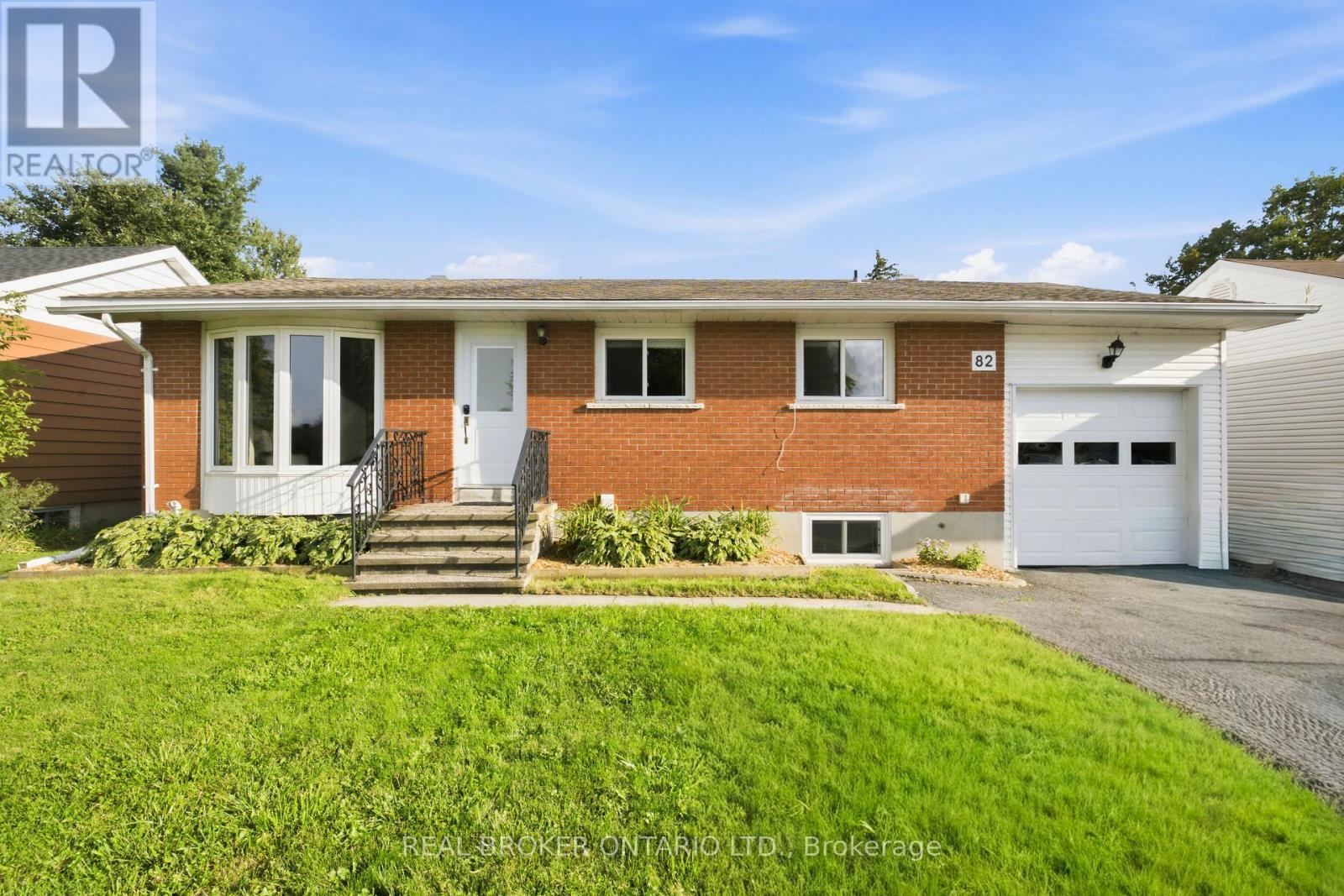 82 MEADOWLANDS DRIVE W, ottawa, Ontario