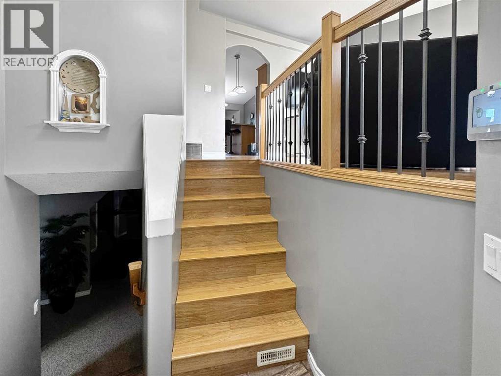 3102 65 Avenue, Lloydminster, Alberta  T9V 3G9 - Photo 3 - A2343939