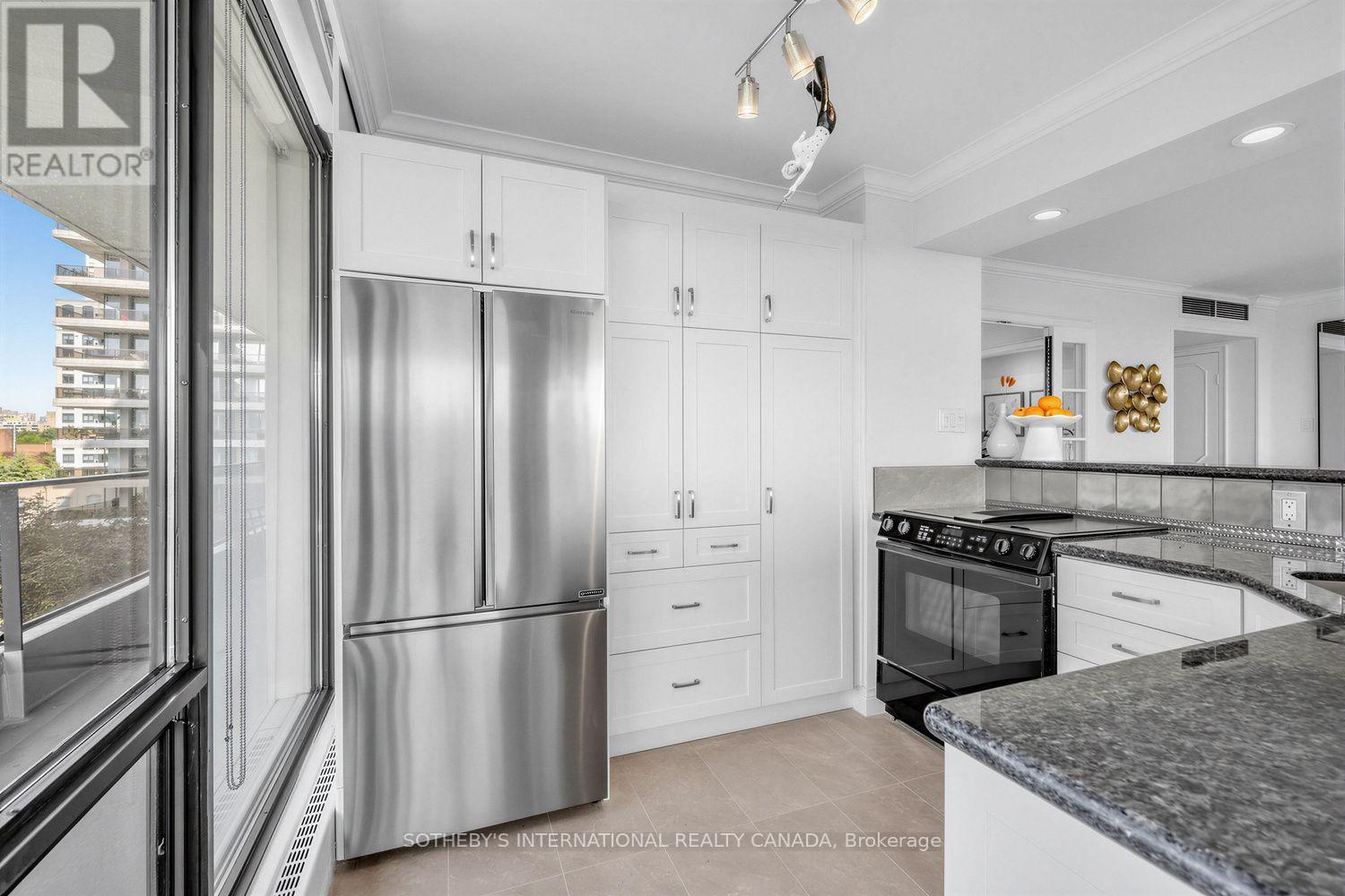 706 - 10 Avoca Avenue, Toronto, Ontario  M4T 2B7 - Photo 8 - C13769030
