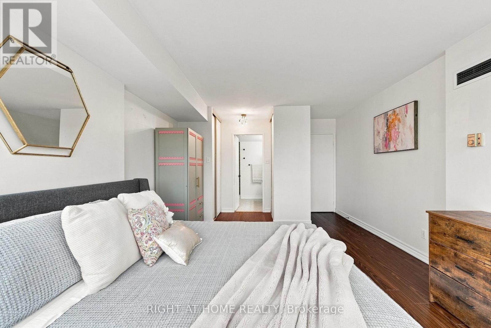 411 - 1101 Steeles Avenue W, Toronto, Ontario M2R 3W5 - Photo 13 - C13769204