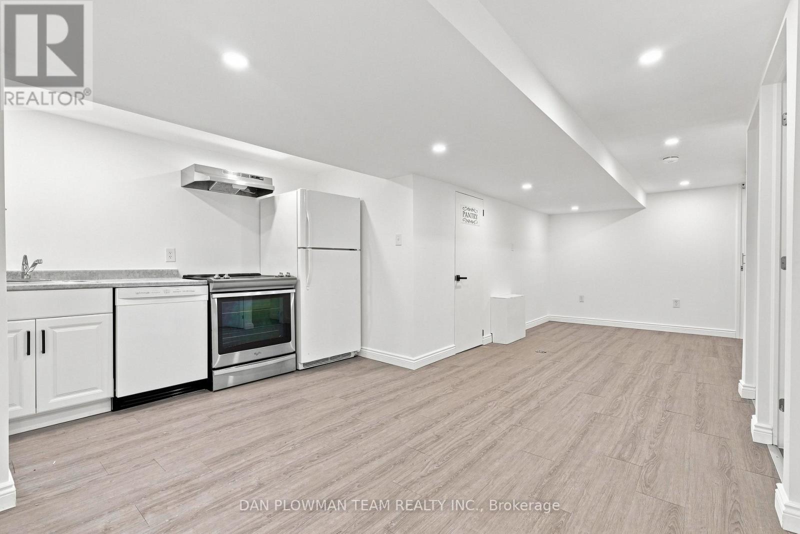 786 Mary Street N, Oshawa, Ontario  L1G 5G3 - Photo 24 - E13769004