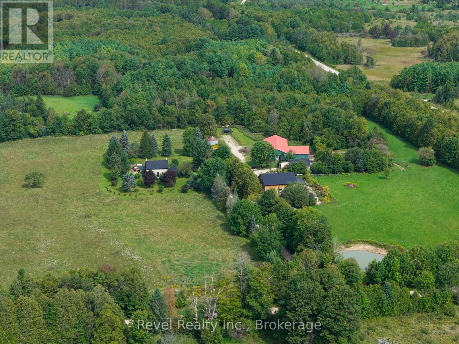 423259 Rocky Saugeen Road, West Grey, Ontario  N0G 1R0 - Photo 33 - X13769042