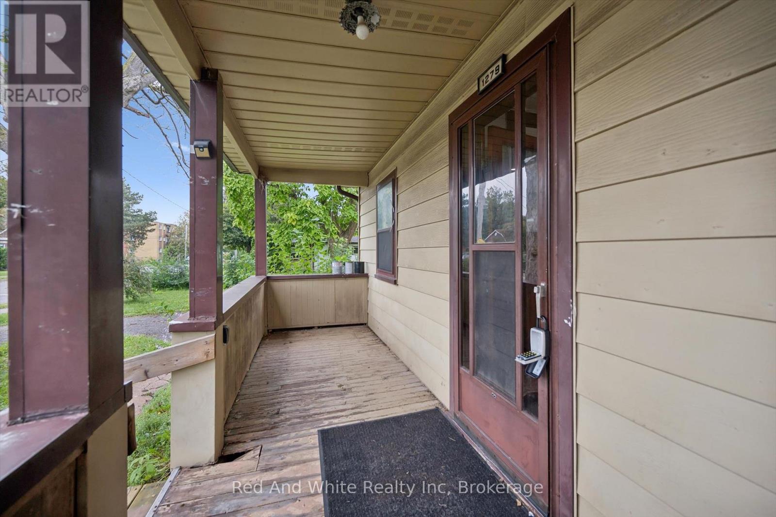 1279 Hamilton Street, Cambridge, Ontario  N3H 3G4 - Photo 4 - X13769074