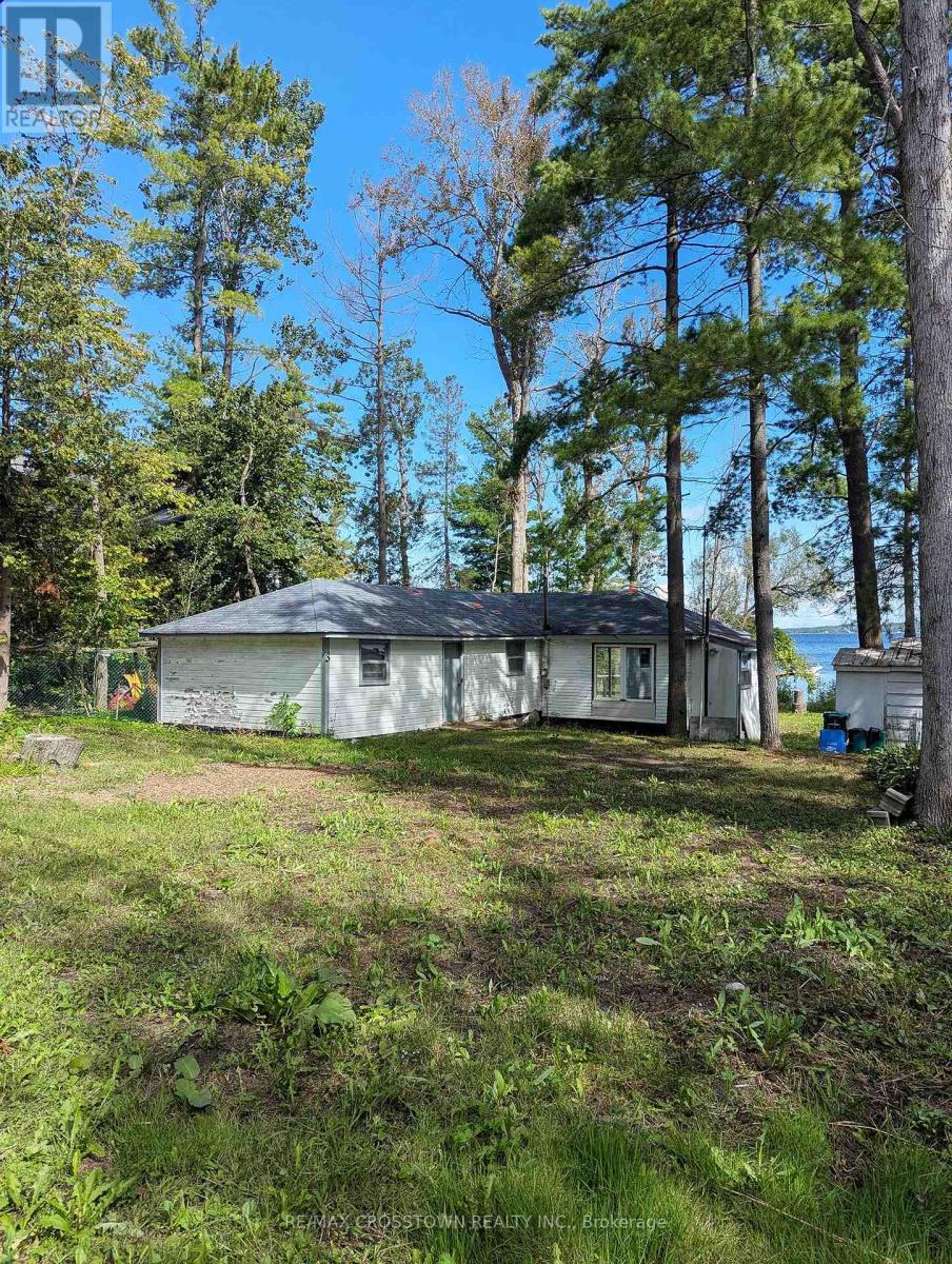 3 Sallows Drive, Tay, Ontario  L0K 2A0 - Photo 1 - S13769174