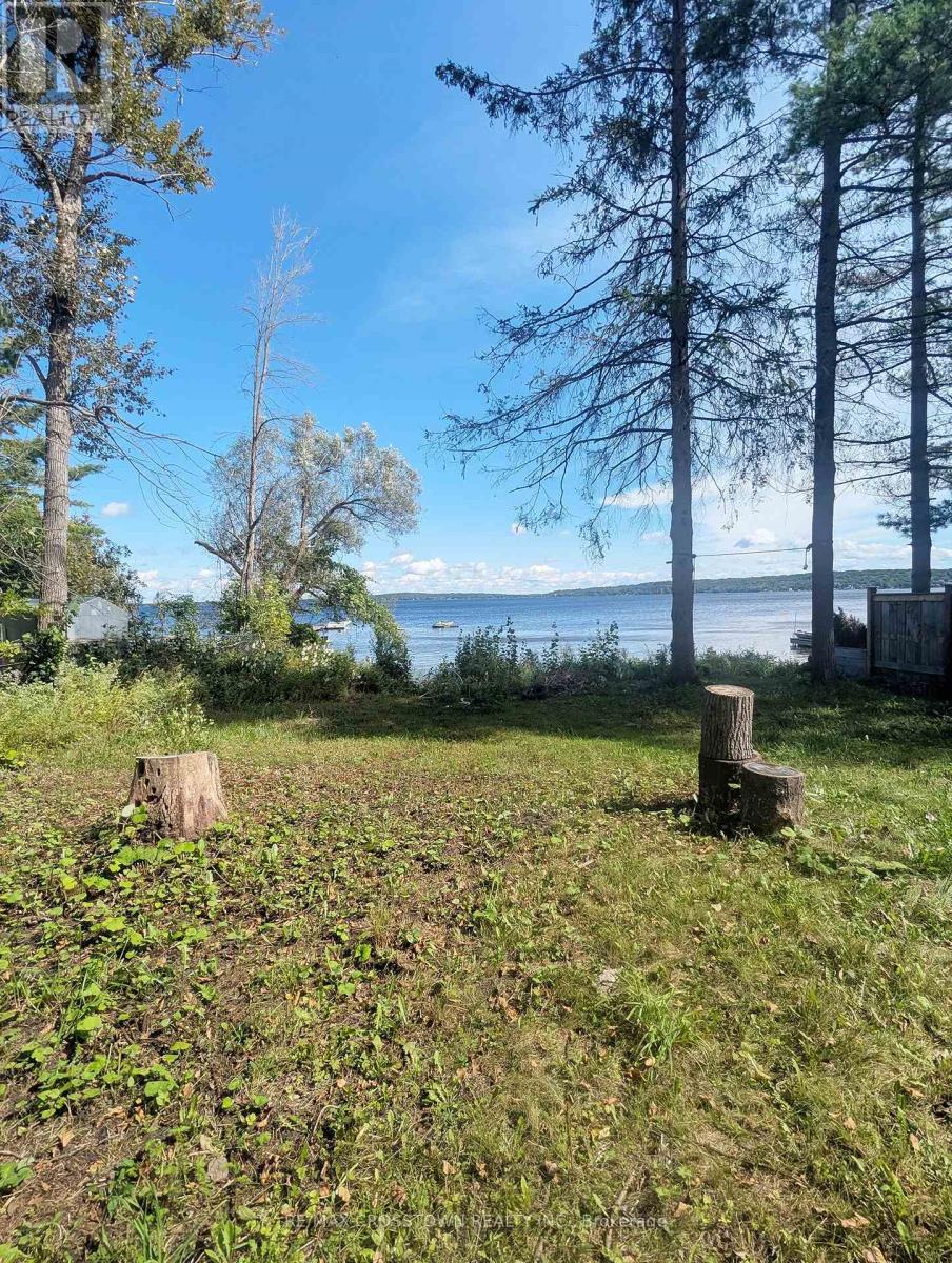 3 Sallows Drive, Tay, Ontario  L0K 2A0 - Photo 11 - S13769174